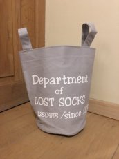 TBMZ-LOSTSOCK23 Mand "Department of Lost Socks" - grijs